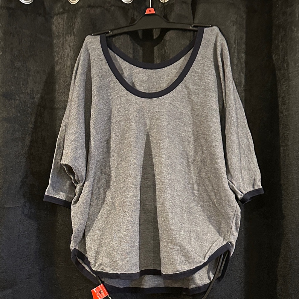 Women's Gray Scoop Neck Casual Top